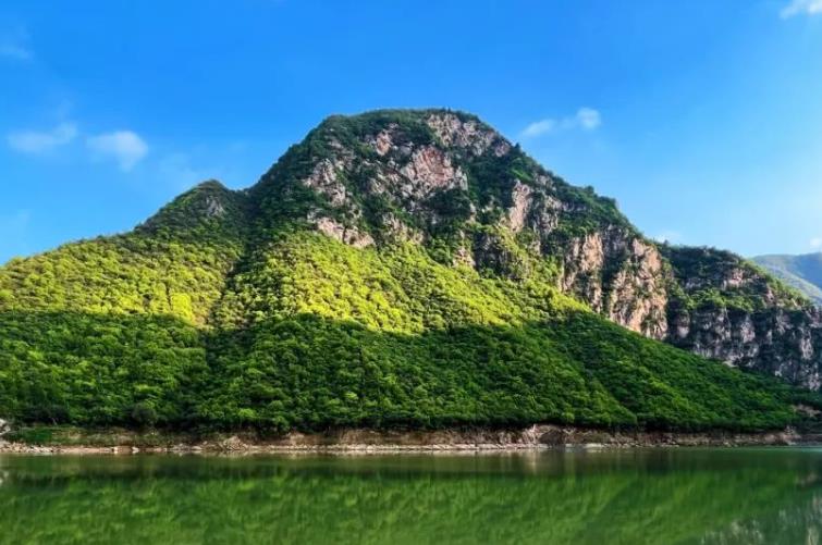踏青寻春山野间，郑国渠邀您来感受山河浪漫！